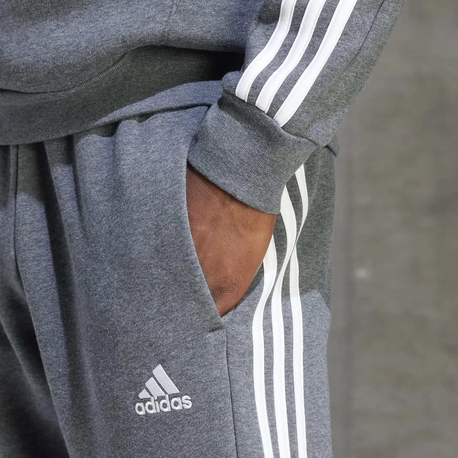 adidas Men's Essentials Fleece Open Hem 3-Stripes Pants