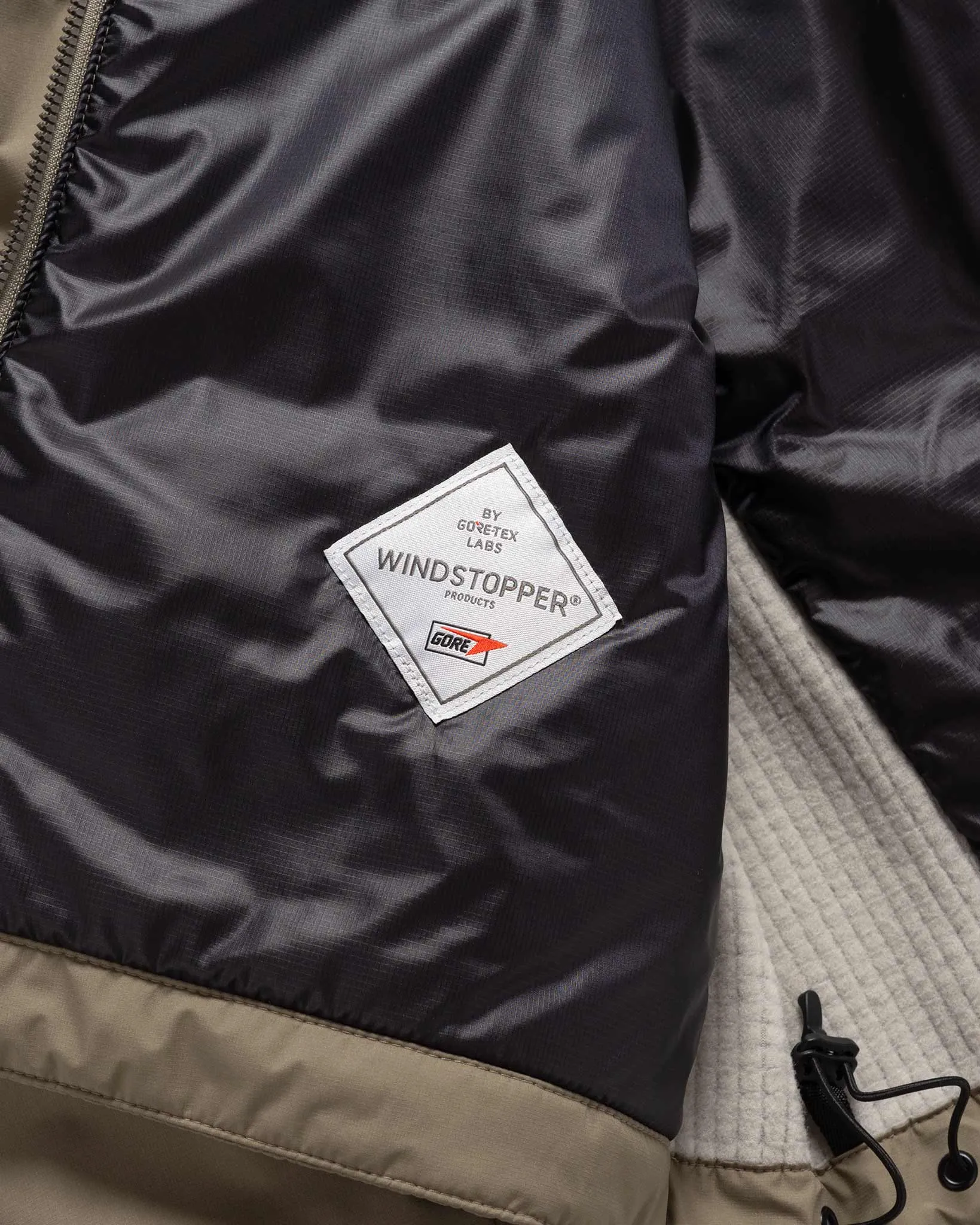Logan Hybrid Jacket - GORE-TEX WINDSTOPPER 2L Nylon Ripstop / Primaloft Drab