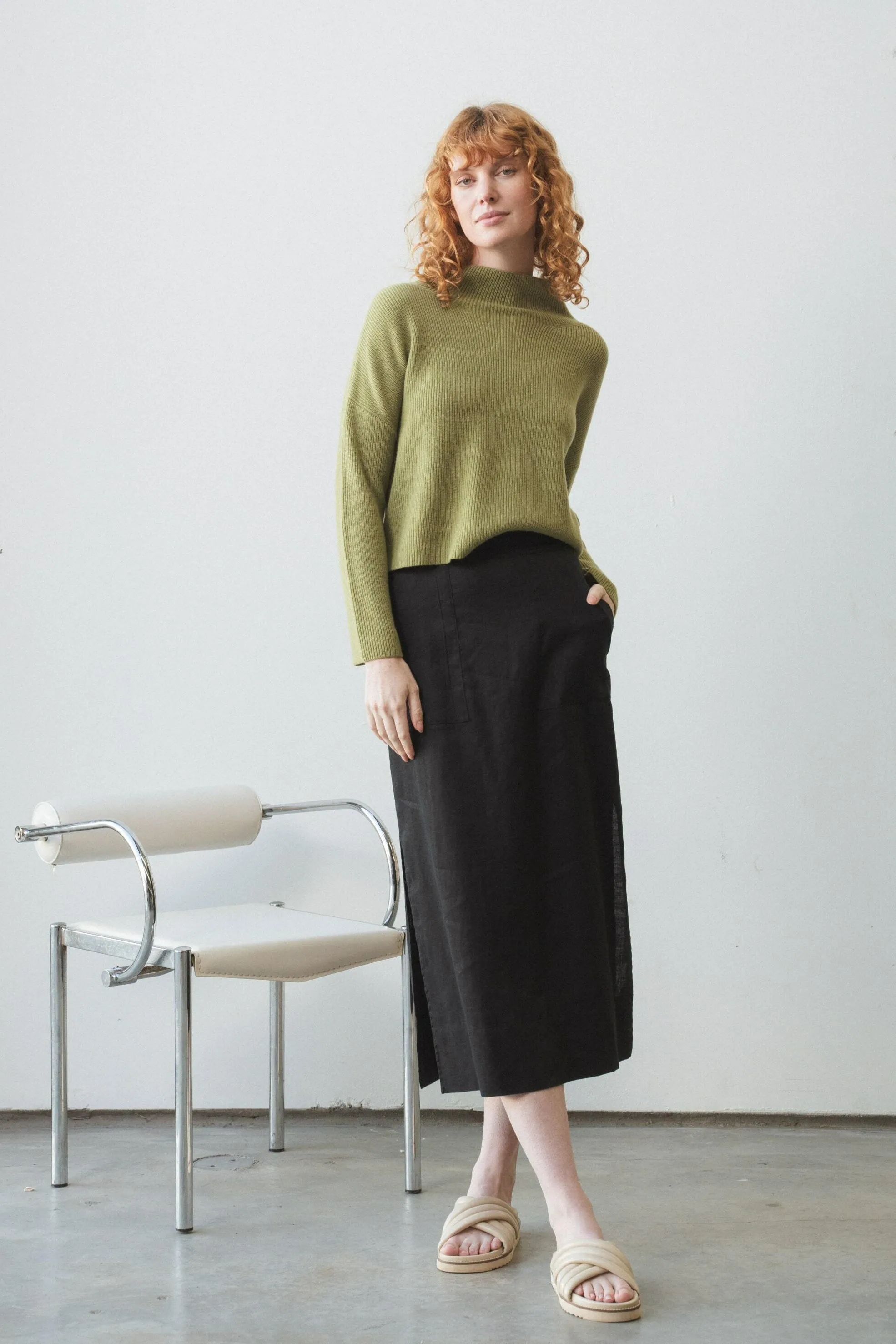 LUMI OLIVE CASHMERE KNIT
