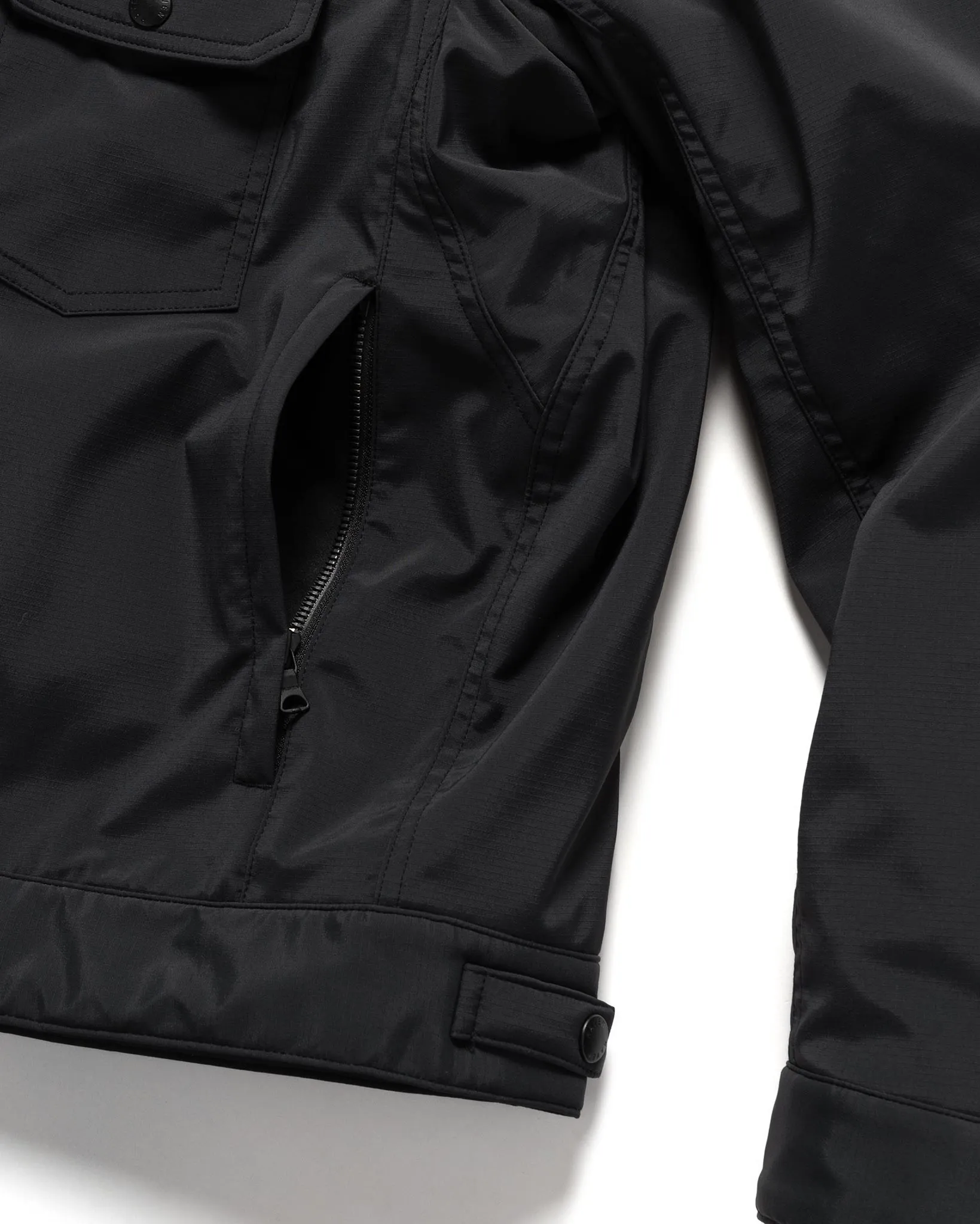 Station Insulated Jacket - GORE-TEX Windstopper 3L Nylon Ripstop / Primaloft Black