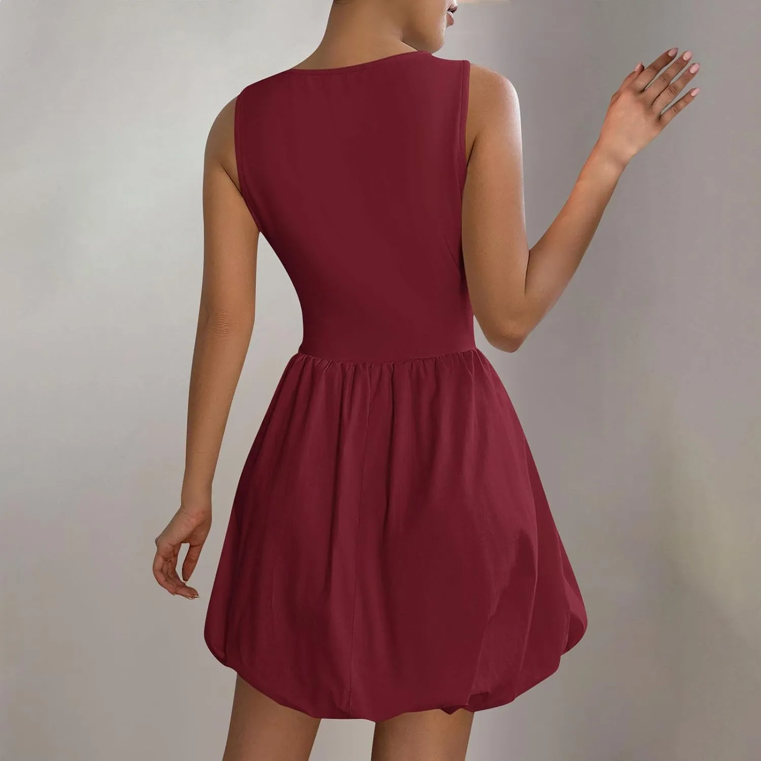 Summer Sundress for Women 2025 Casual Sleeveless Short Mini Dress Cute Crewneck Bubble Tank Dresses with Pockets