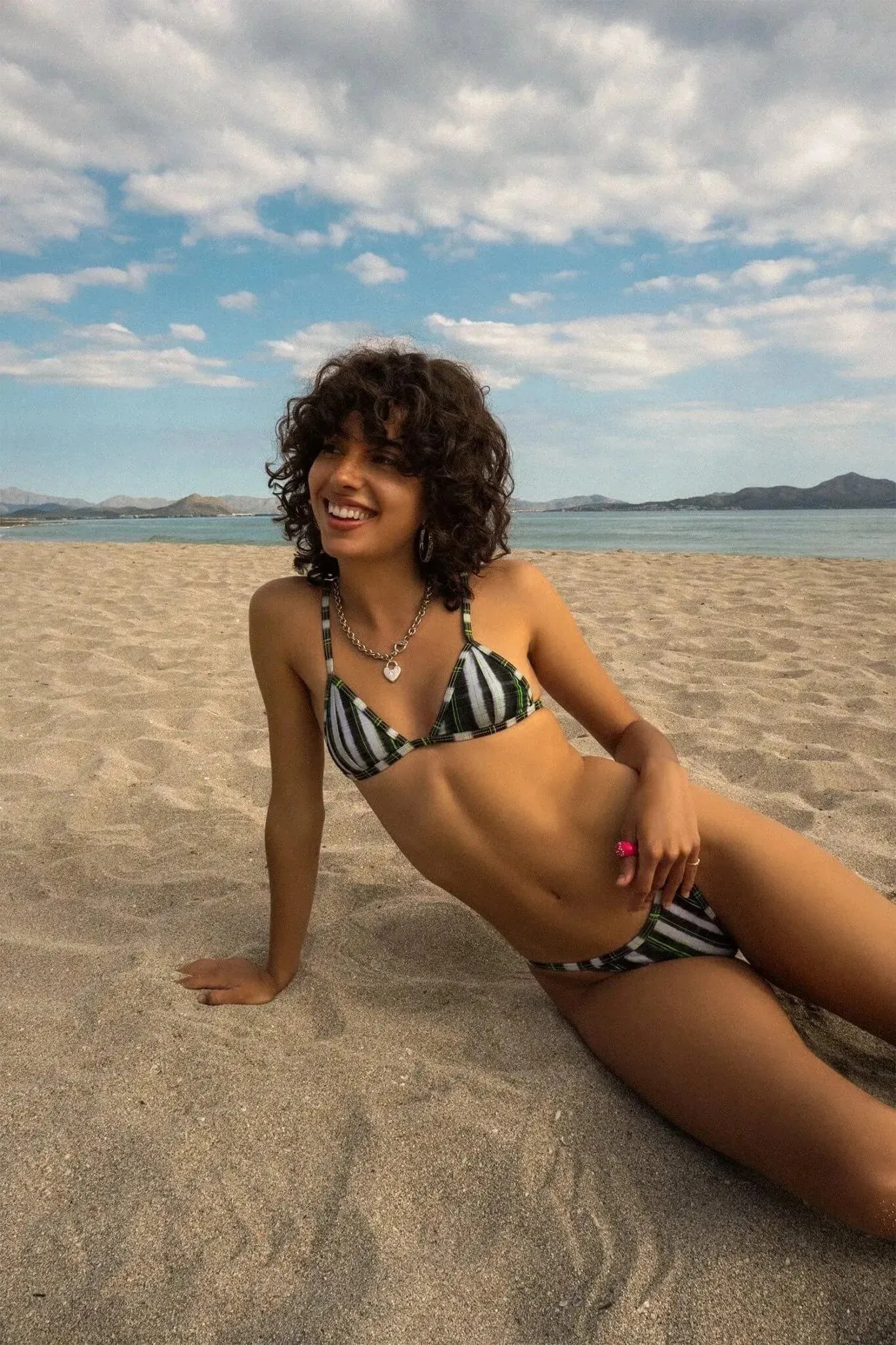 The Devon Bikini Bottoms, Black Jack